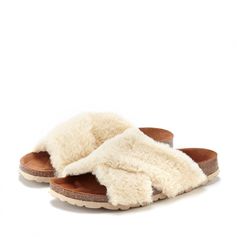 Lascana Slippers Pantoffels met comfortabel kurkvoetbed en heerlijk zacht imitatiebont