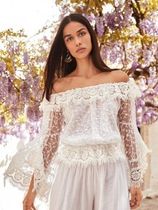 Off-Shoulder Top Jole