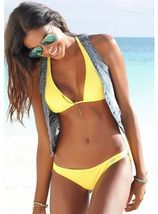 Bikinibroekje Happy in strak brasil-model met franje