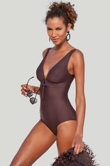 Badpak Rome met sierring en modellerend effect