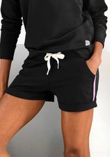 Strandshort met tapestrepen opzij