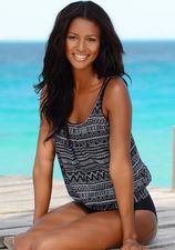 Oversized tankini in een trendy etno-look